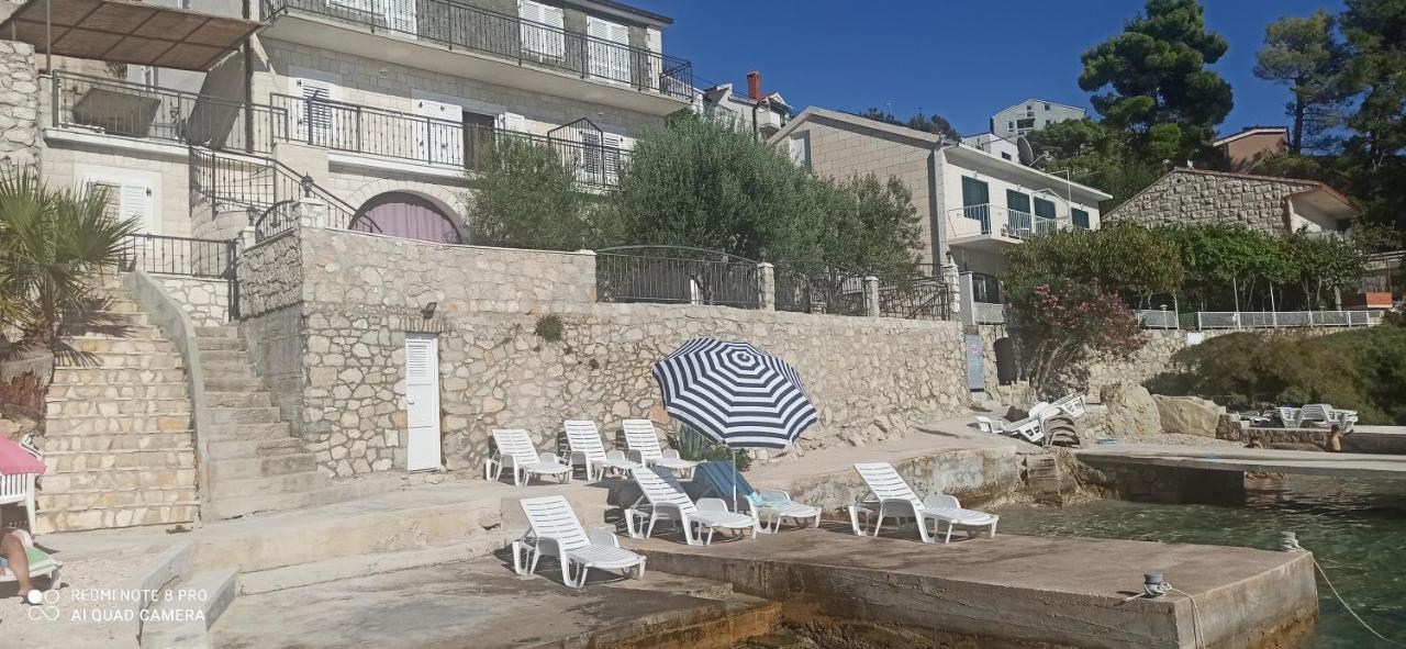 Apartment On The Beach Lokva Rogoznica Exterior foto